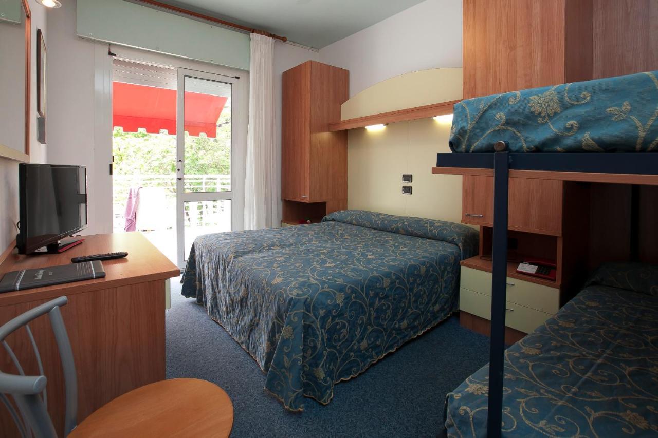 Hotel Derby S Lido di Jesolo Ngoại thất bức ảnh
