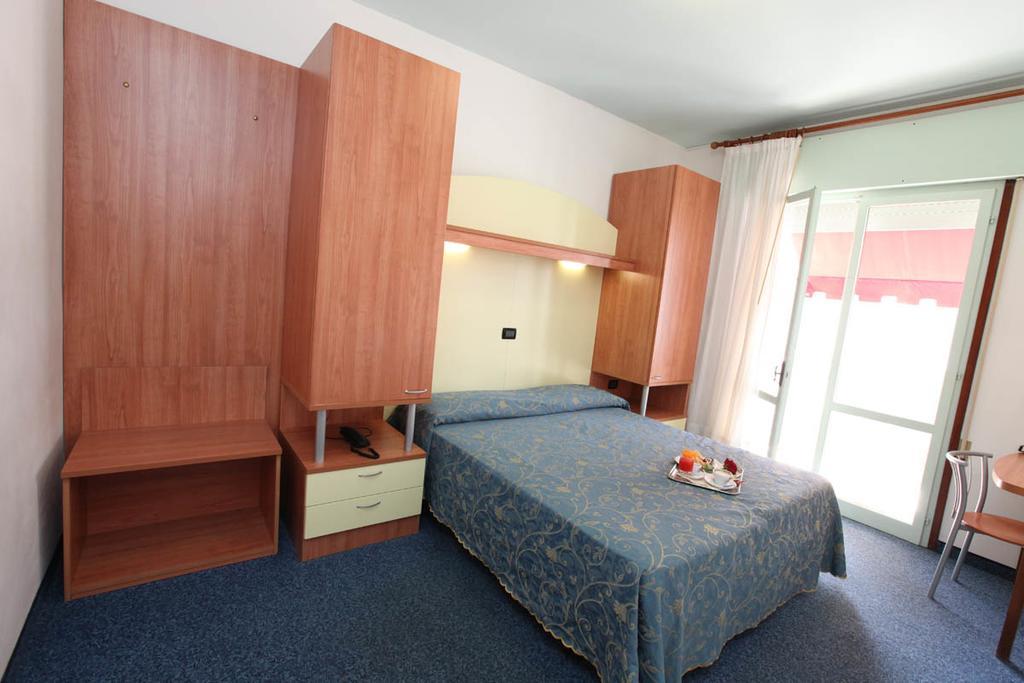 Hotel Derby S Lido di Jesolo Ngoại thất bức ảnh