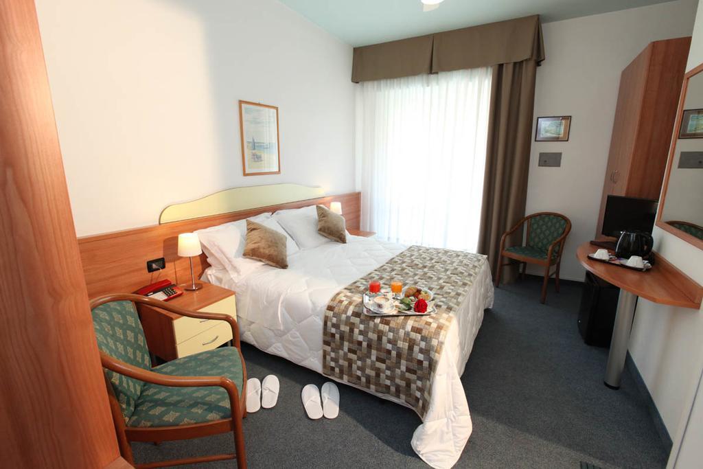 Hotel Derby S Lido di Jesolo Ngoại thất bức ảnh
